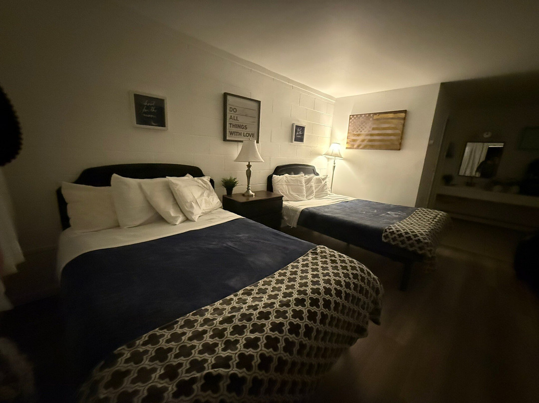 Rolling Hills Motel主图