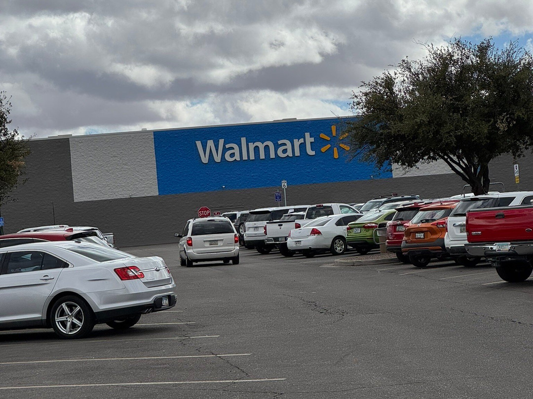 Walmart Supercenter-Nogales必去景点