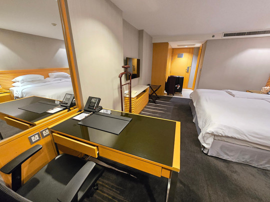 老挝广场酒店主图