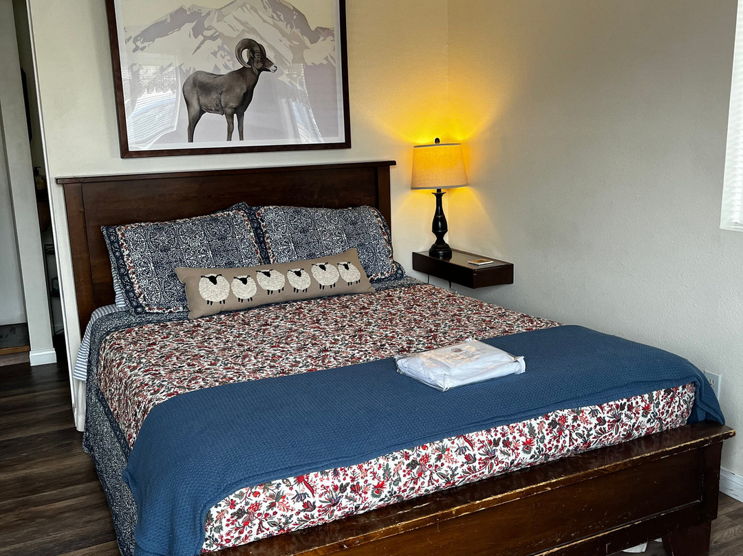 Mt. Williamson Motel and Base Camp主图