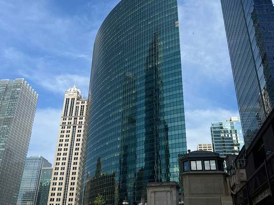 333 West Wacker Drive-芝加哥必去景点