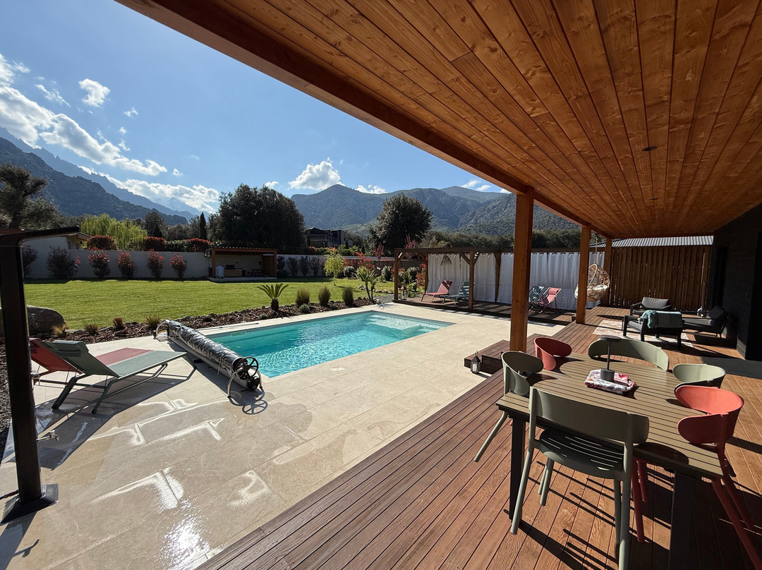 Villas Vallee D'Asco