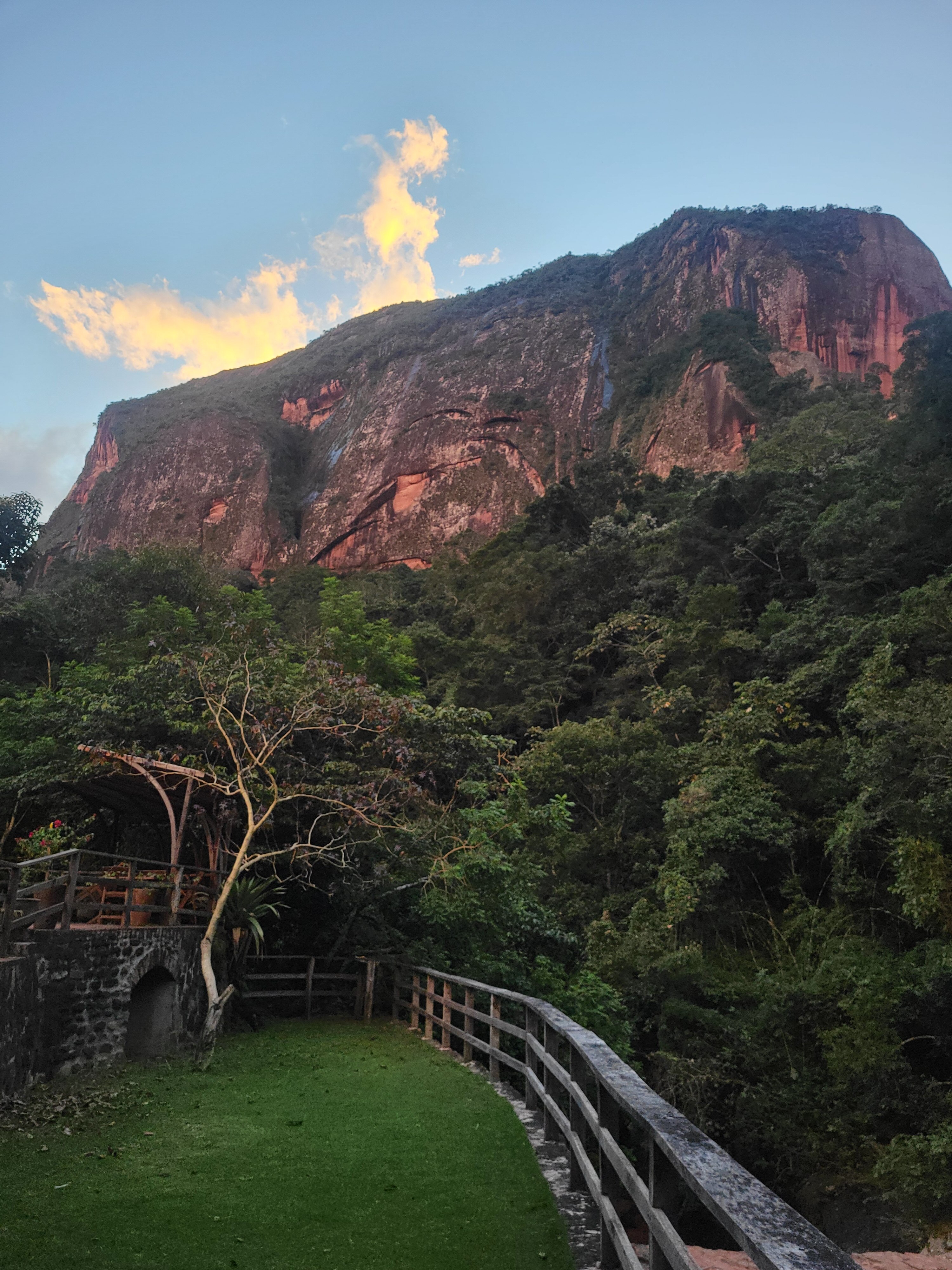 Refugio Los Volcanes-官方