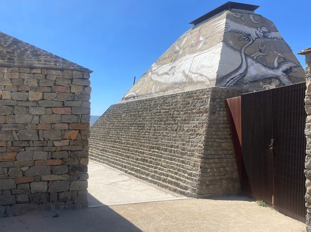 Clos de Tres Cantos景点图片