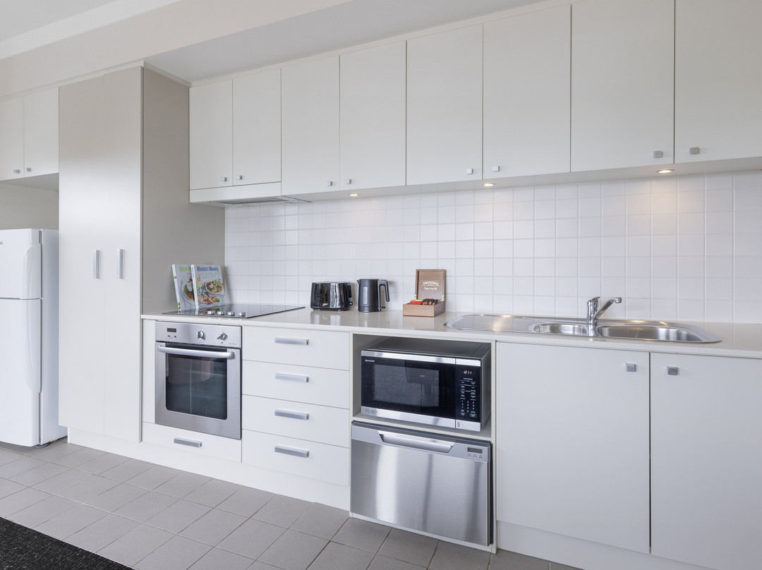 Quest on Rheola主图