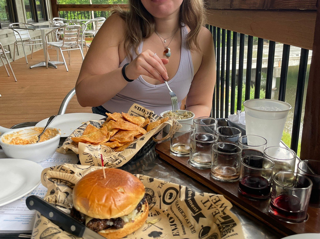 Roaring River Vineyards-Traphill必去景点