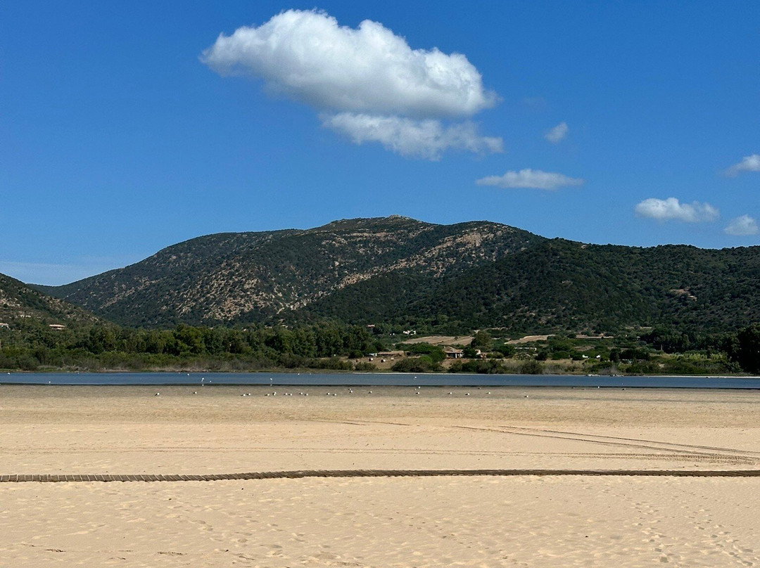Spiaggia di Chia-Chia必去景点
