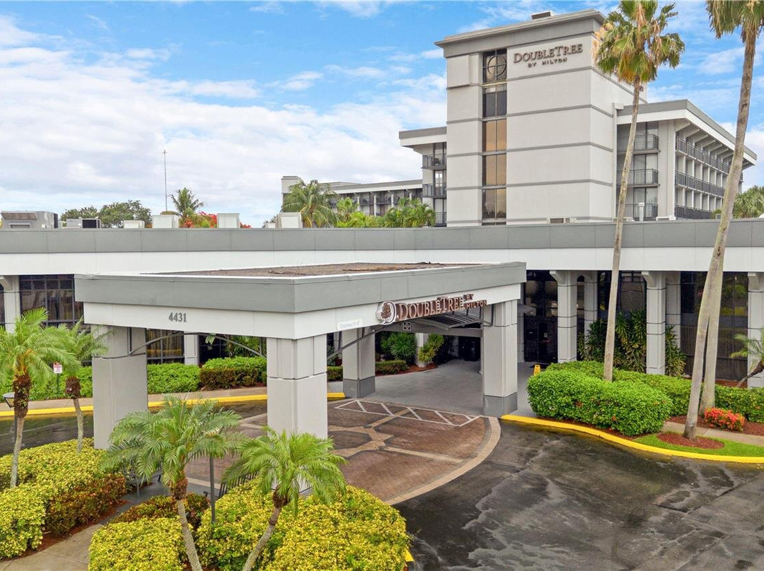 棕榈滩花园酒店住宿-棕榈滩花园希尔顿逸林酒店