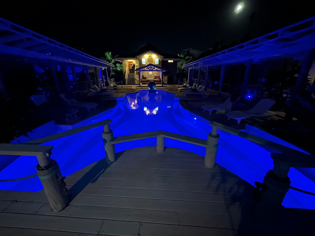 Ocean Escape Resort & Spa主图