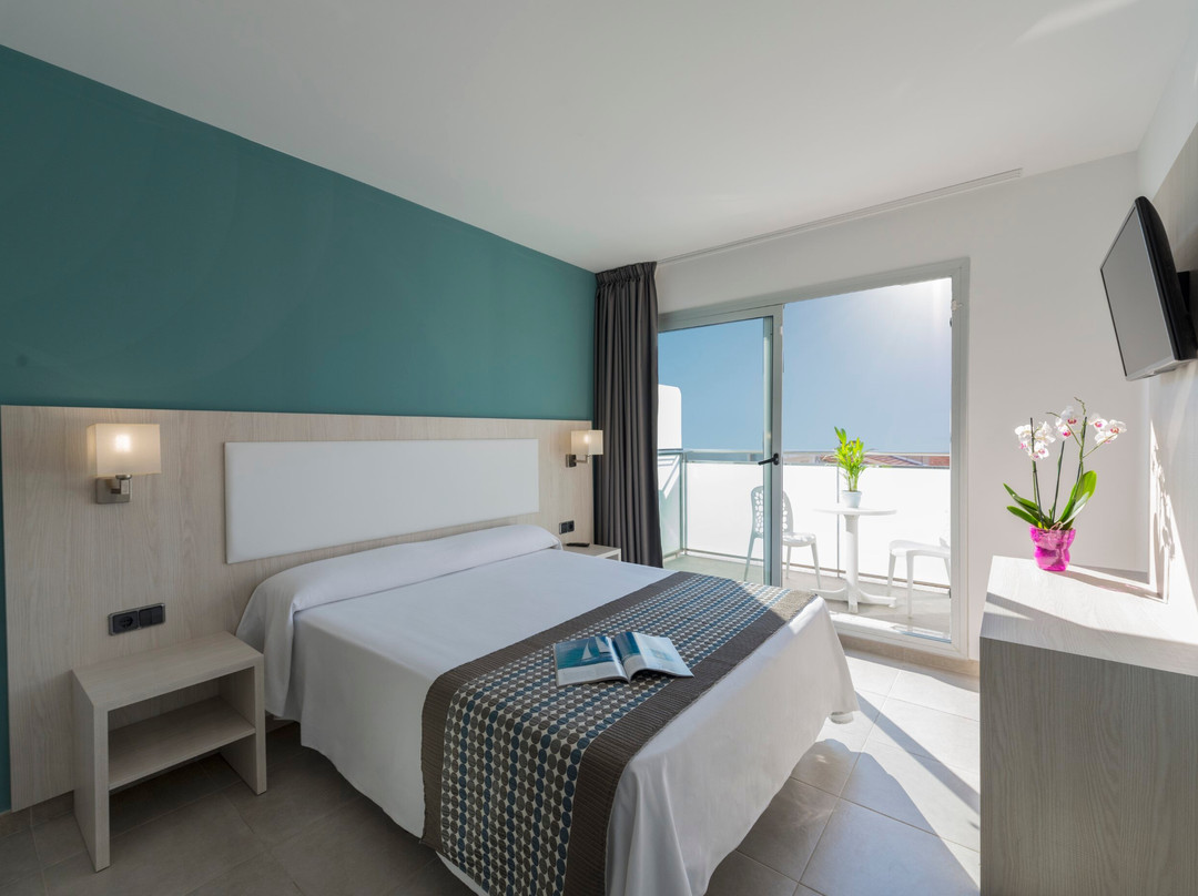 4r Miramar Calafell主图