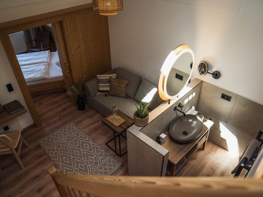 Bergrose Hideaway主图