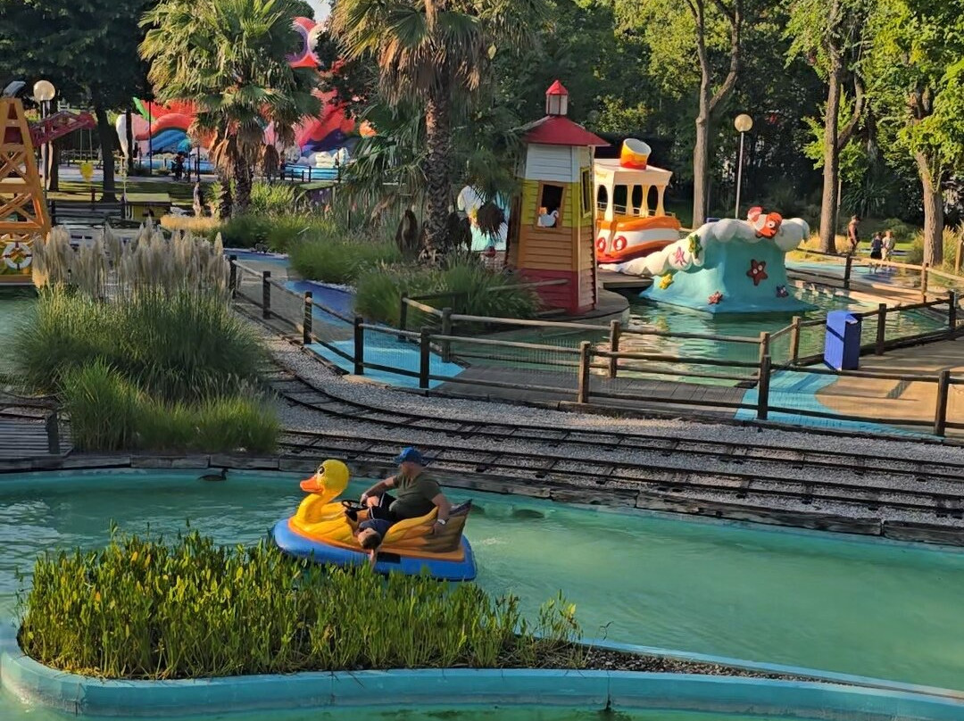 Parco Junior-利尼亚诺萨比亚多罗必去景点