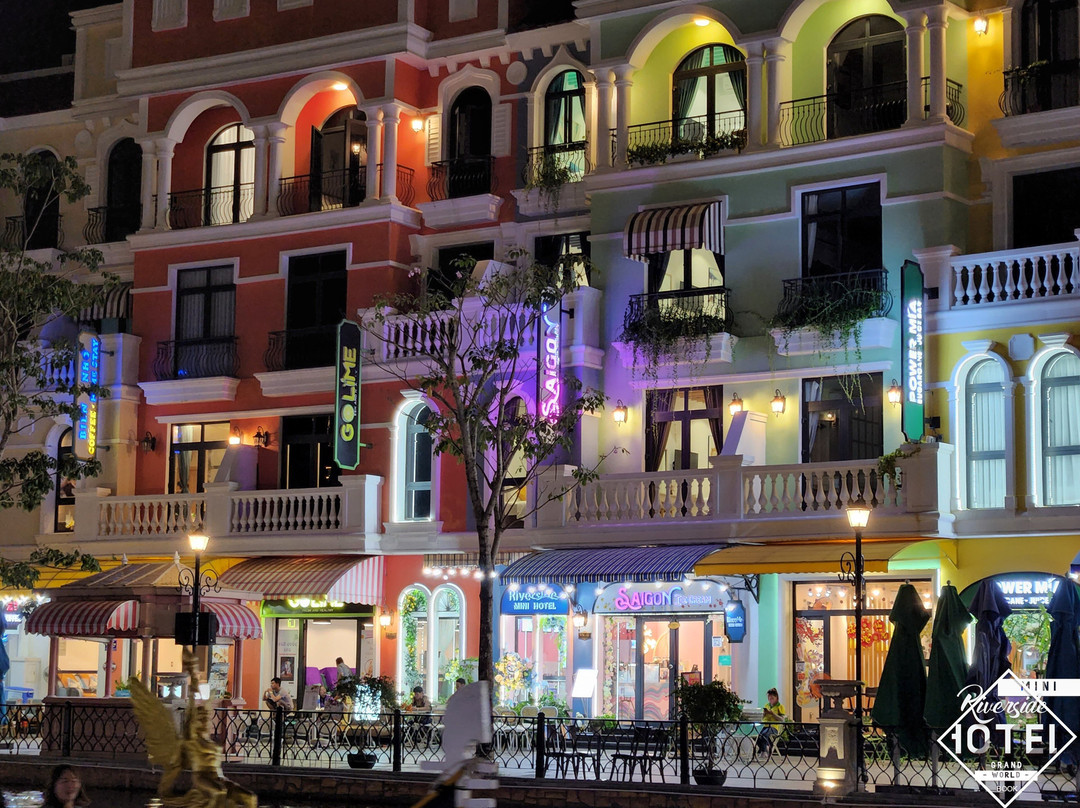 Riverside Mini Hotel Grand World Phu Quoc
