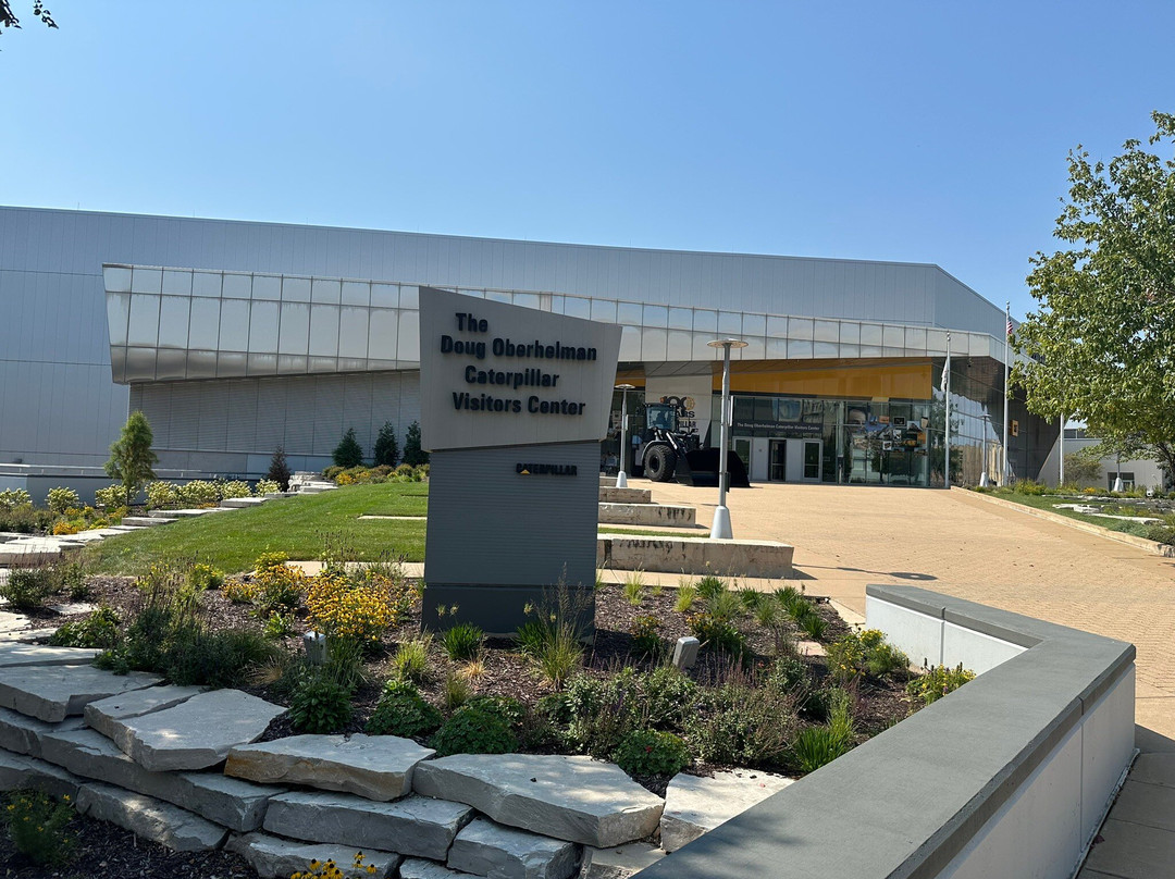 Caterpillar Visitors Center-皮奥里亚必去景点