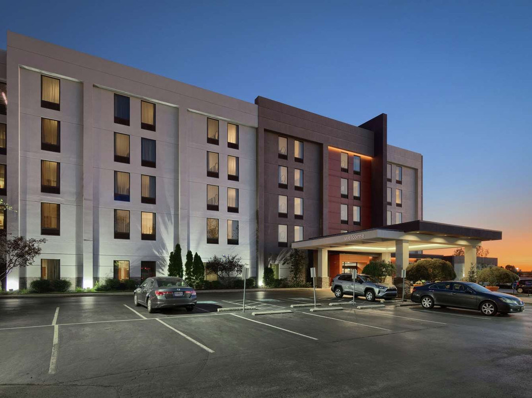 安克雷奇酒店住宿-Hampton Inn Louisville-Northeast