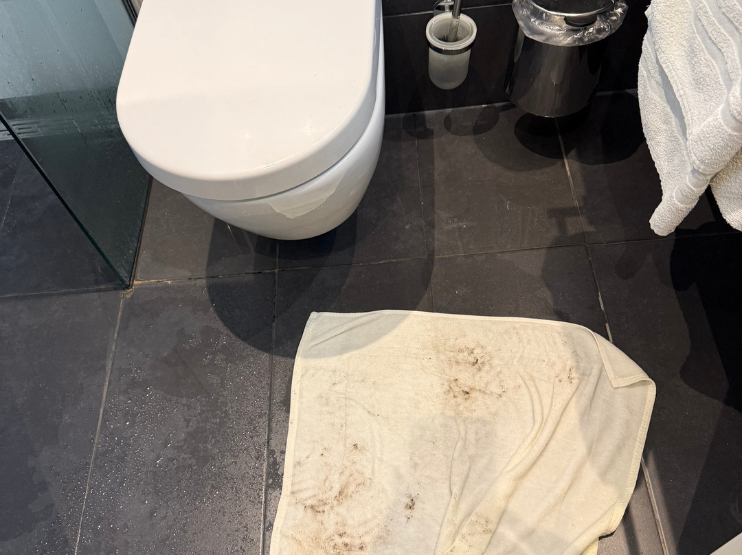Joy Hotel Amsterdam主图