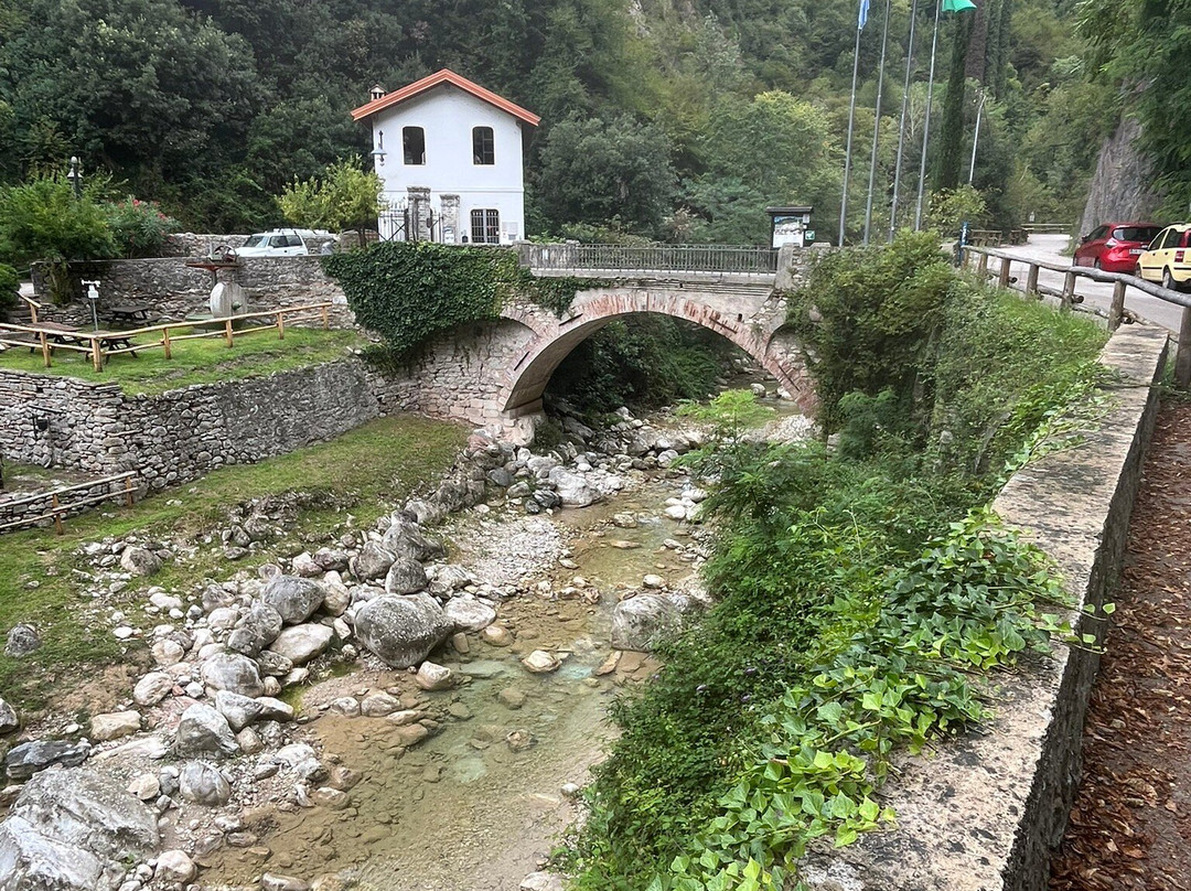 Valle delle Cartiere-Toscolano-Maderno必去景点