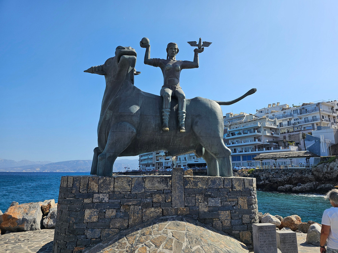 Ivan Susanin Ekskursii na Krite-Limenas Chersonisou必去景点