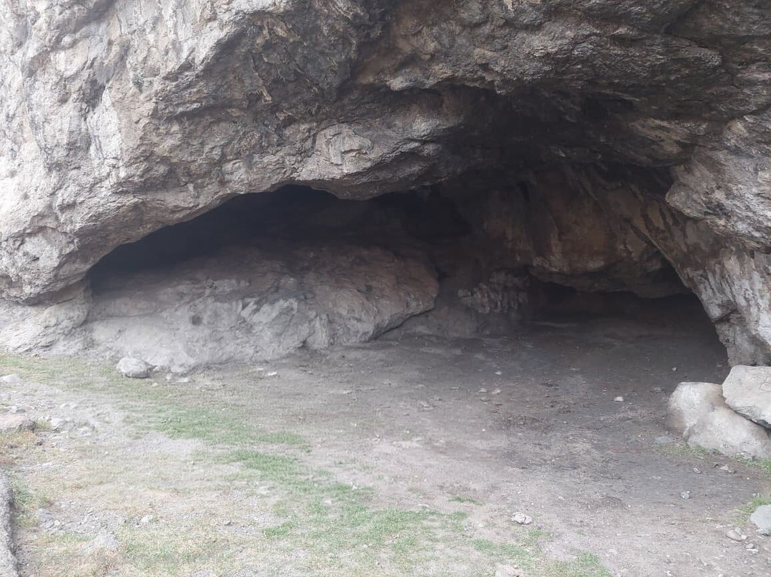 Buzeyir Cave