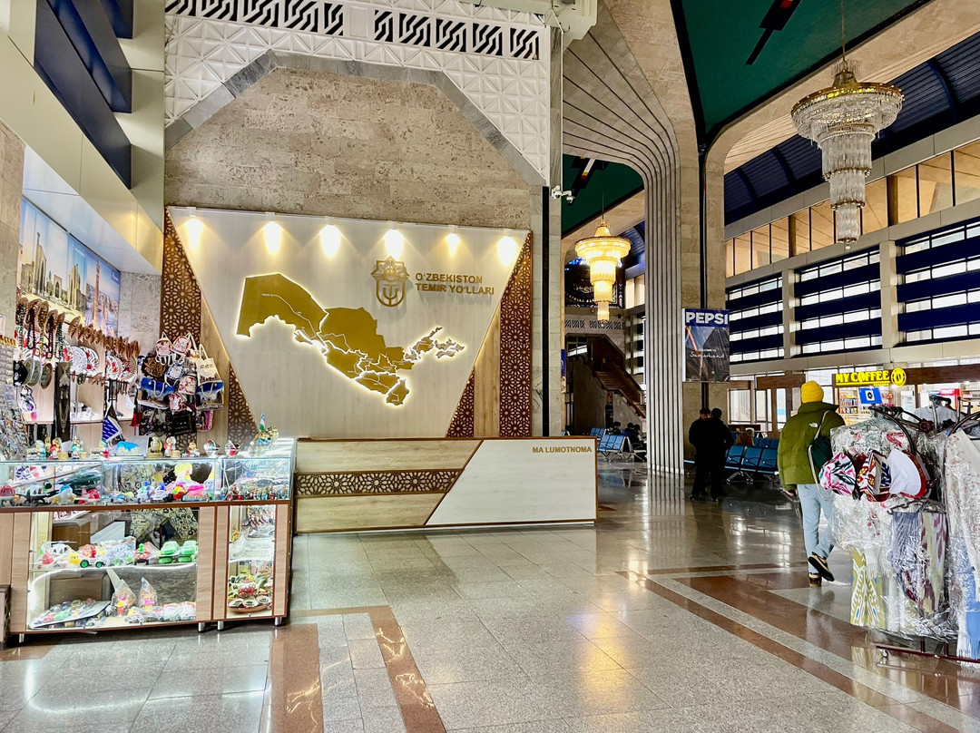 Samarkand Train Station-撒马尔罕必去景点