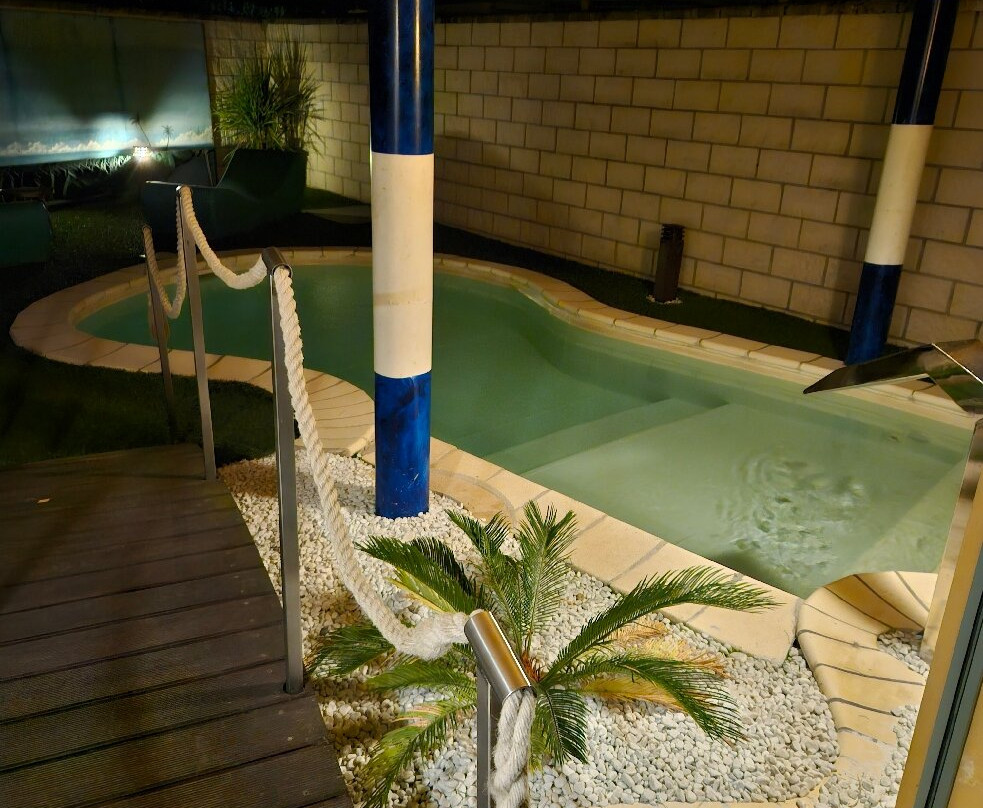 Motel Piranha主图