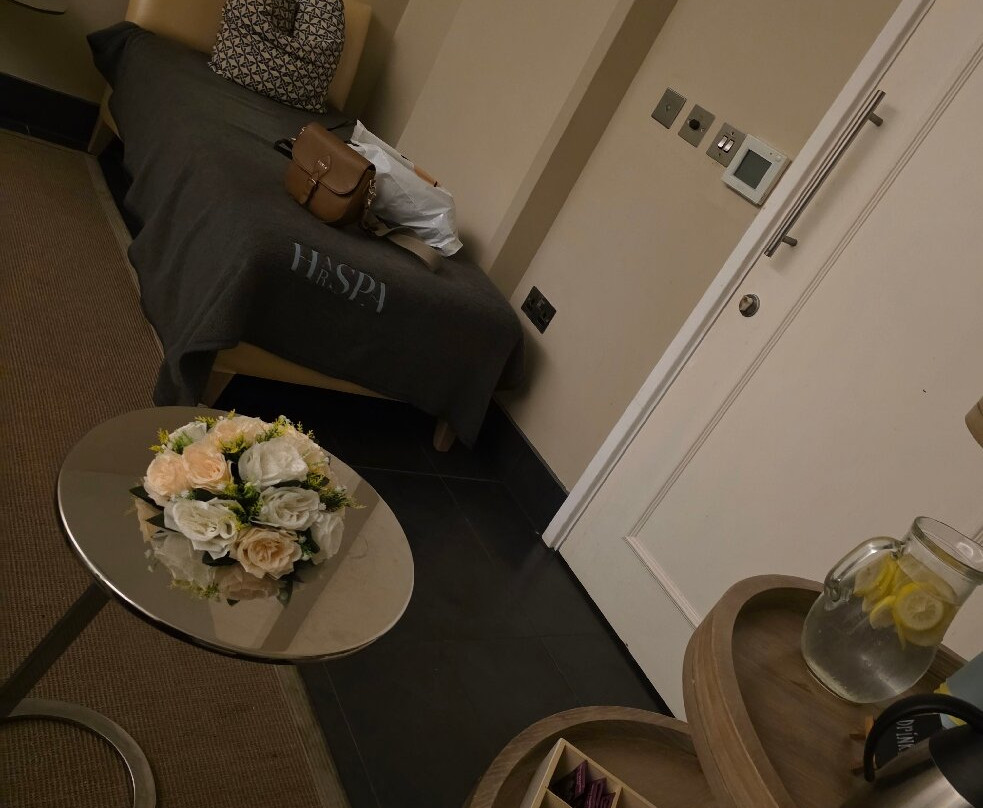 丽笙布鲁爱德华七世时代吉尔福德酒店主图