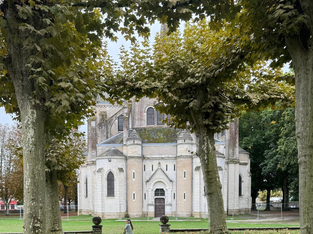 Eglise Sainte-Eugenie-Pontonx-sur-l'Adour必去景点