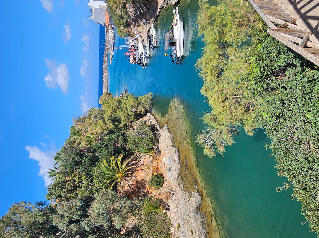 Sisi Breeze Hotel主图