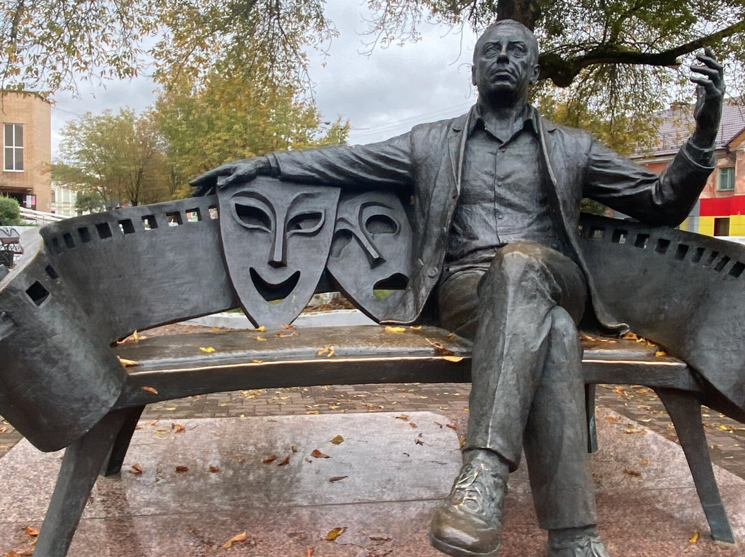 Monument to Anatoliy Papanov-Vyazma必去景点