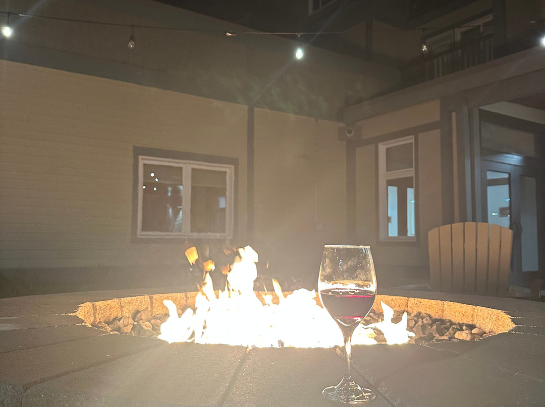 基林顿豪华度假酒店主图