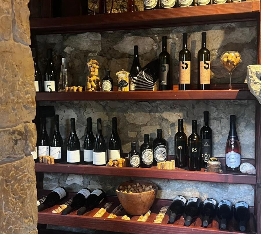 Wine Garden-斯克拉丁必去景点