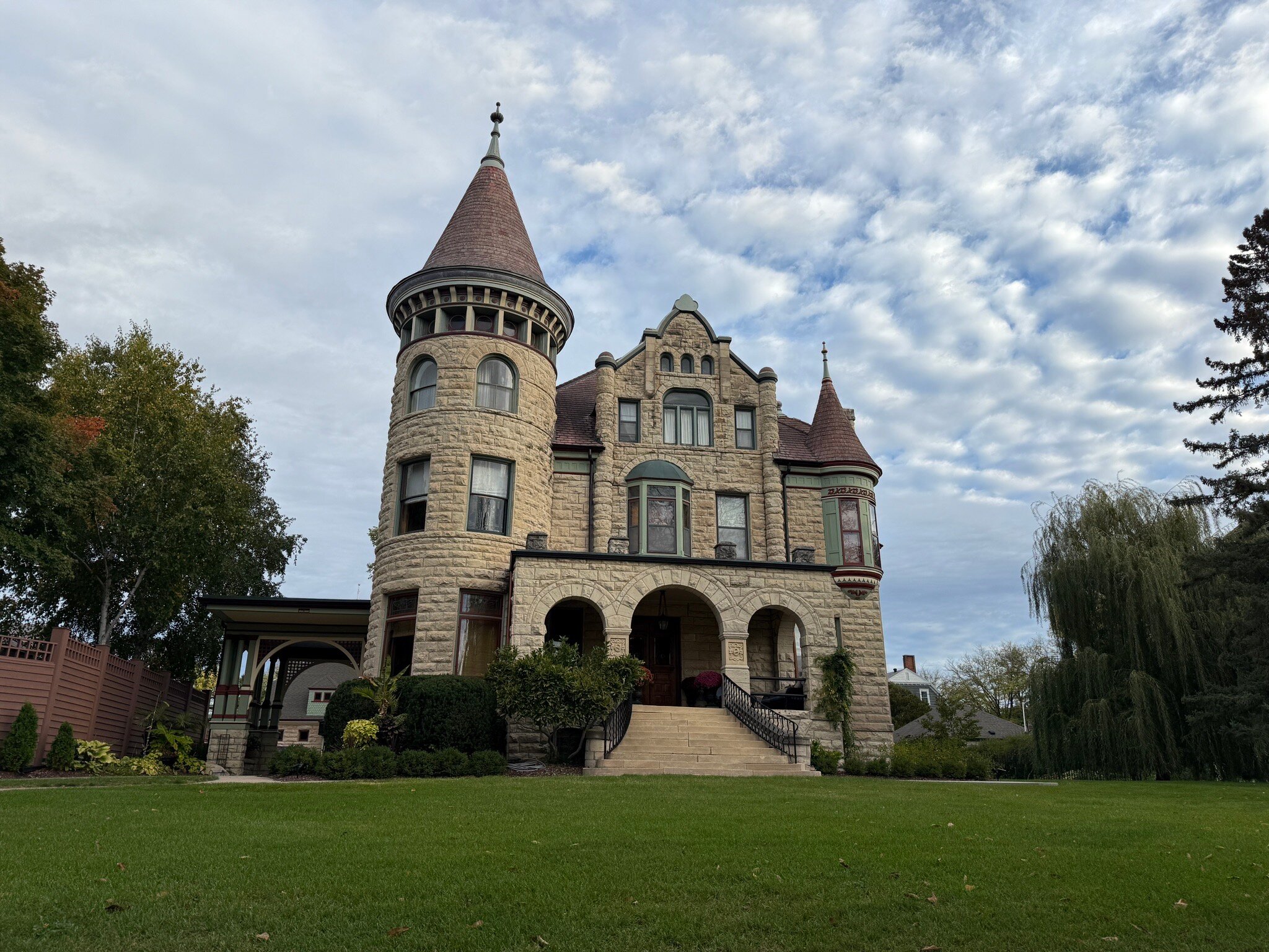 Castle La Crosse-官方