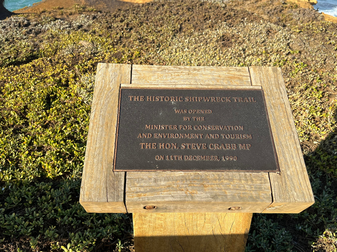 James Irvine Monument-彼得伯勒必去景点