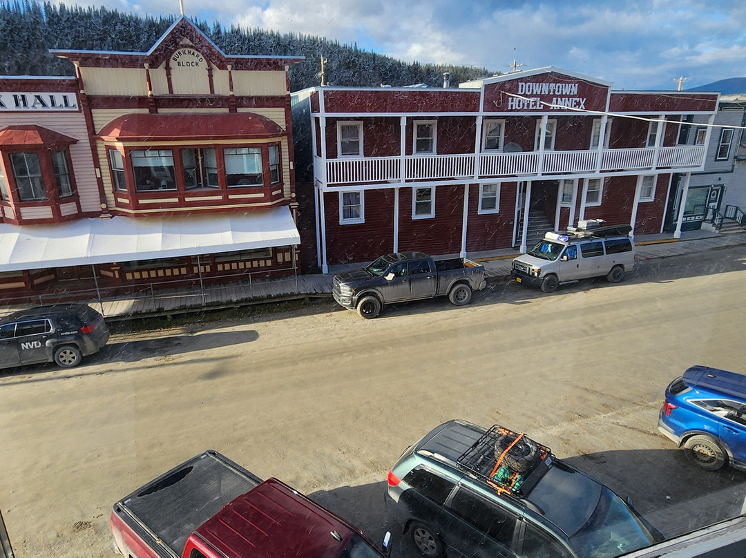 The Downtown, a Coast Hotel主图