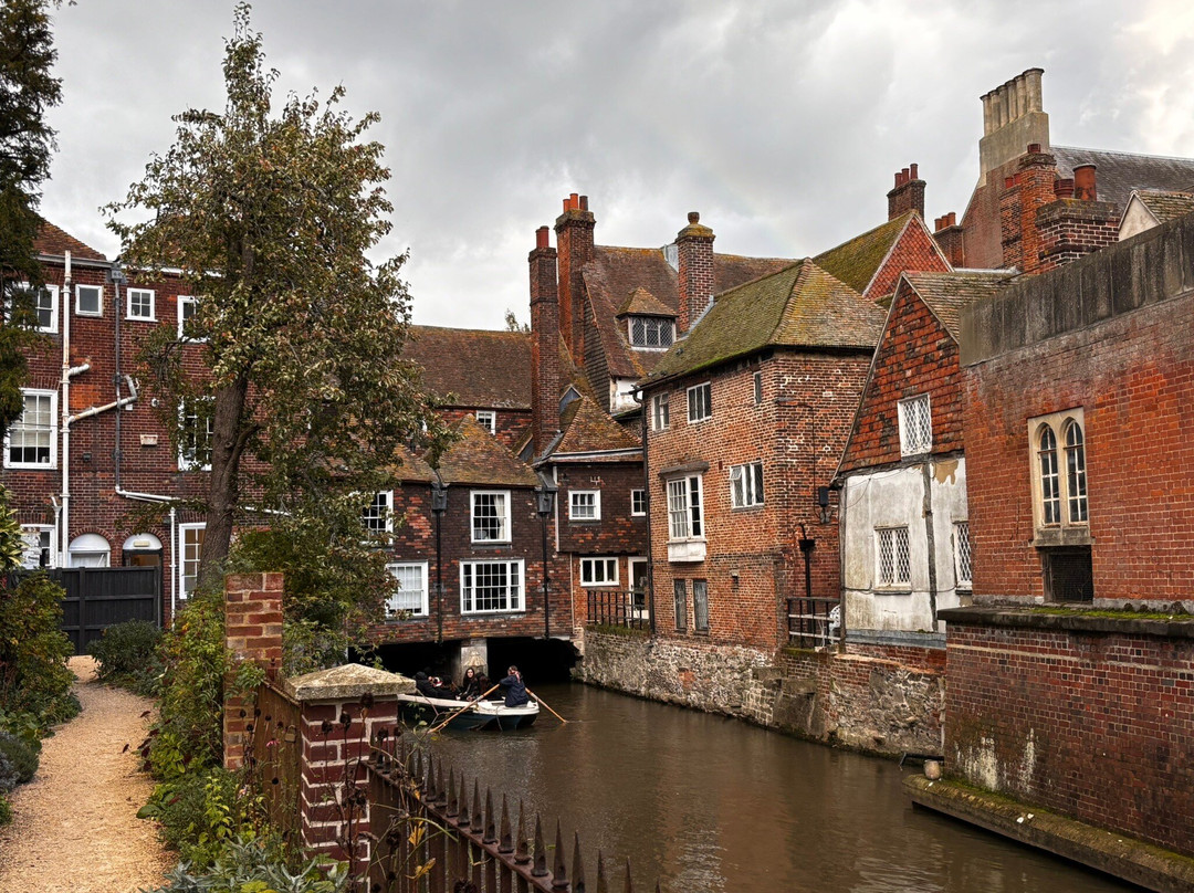 Franciscan Gardens-坎特伯雷必去景点