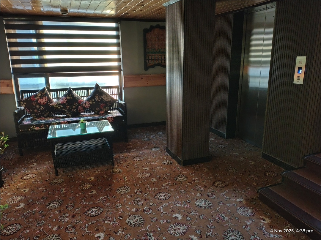 Yashshree Mall Road, Darjeeling主图