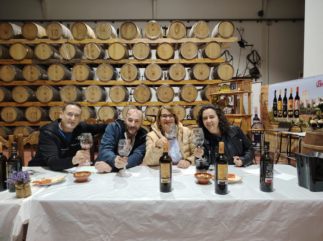 Bodegas Peñafalcon-Penafiel必去景点