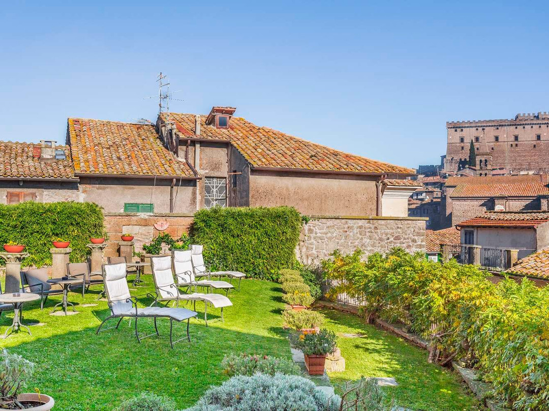 Province of Viterbo酒店住宿-帕拉索卡塔拉尼酒店