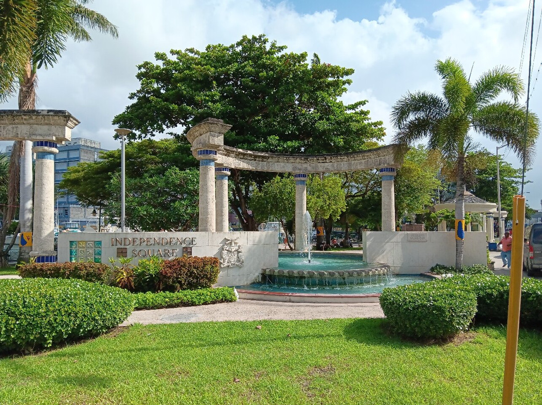 Independence Square-布里奇顿必去景点