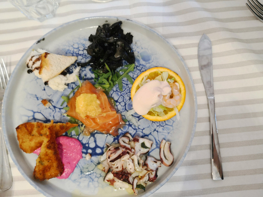 Il Capriccio Dietro L'angolo