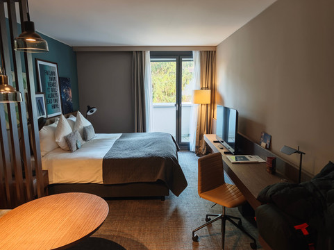 苏黎世欧尔利孔阿卡萨套房酒店主图