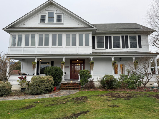 C.h. Bailey House Bed & Breakfast主图