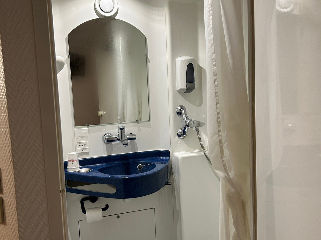 阿讷西法斯特酒店主图