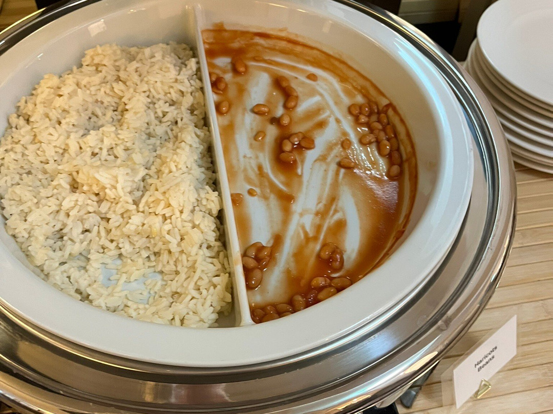 日内瓦碧玉马诺特酒店主图