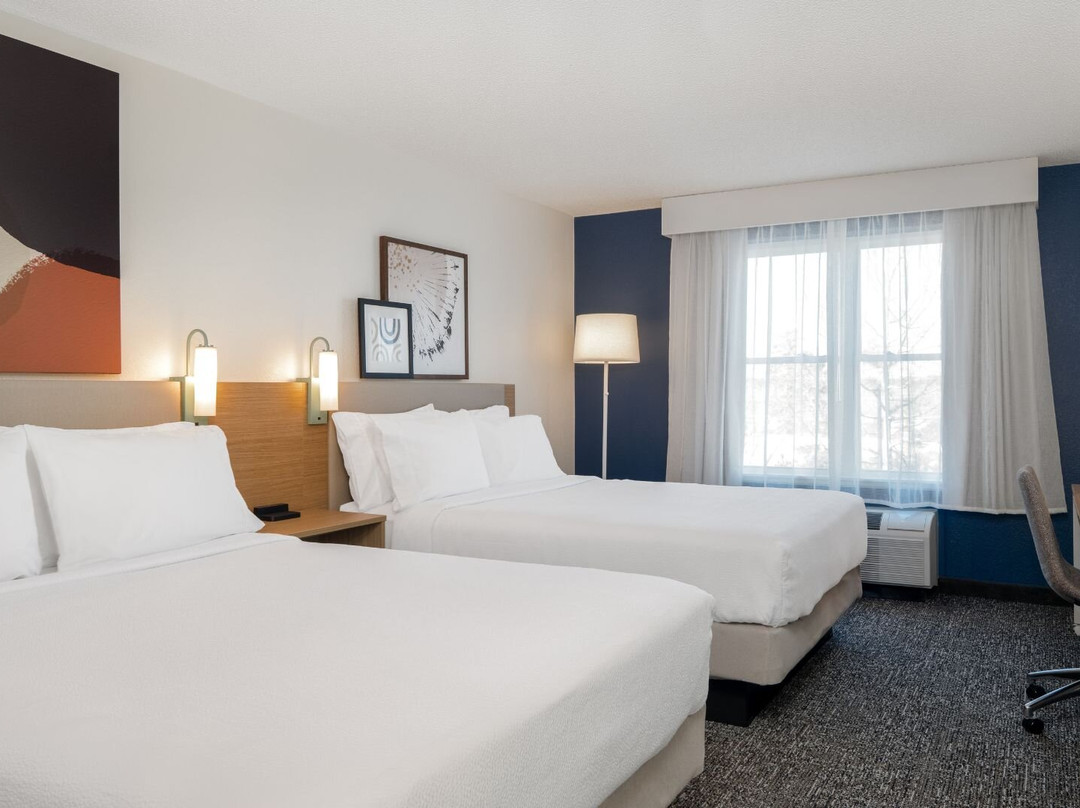 萨默维尔江山旅馆及套房主图