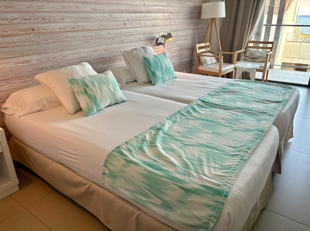 Fergus Style Palmanova主图