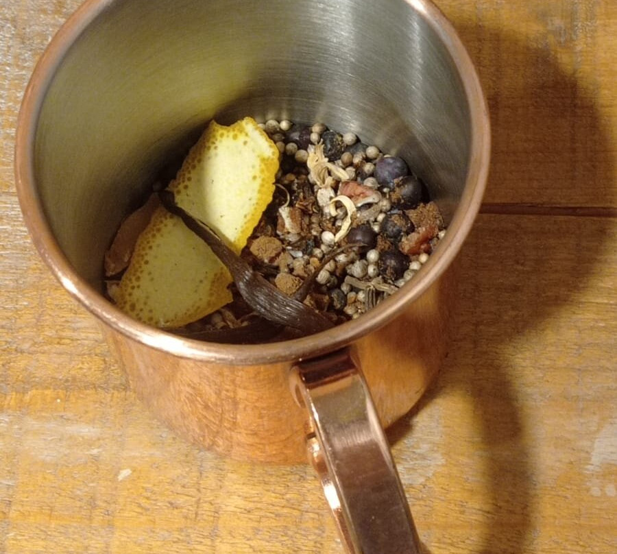 Bond Street Distillery-欣克利必去景点