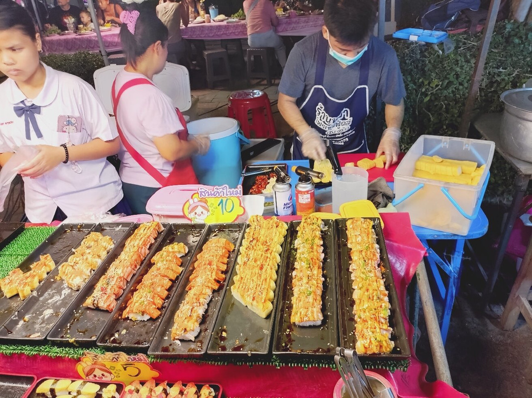 Railway Station Market-七岩必去景点