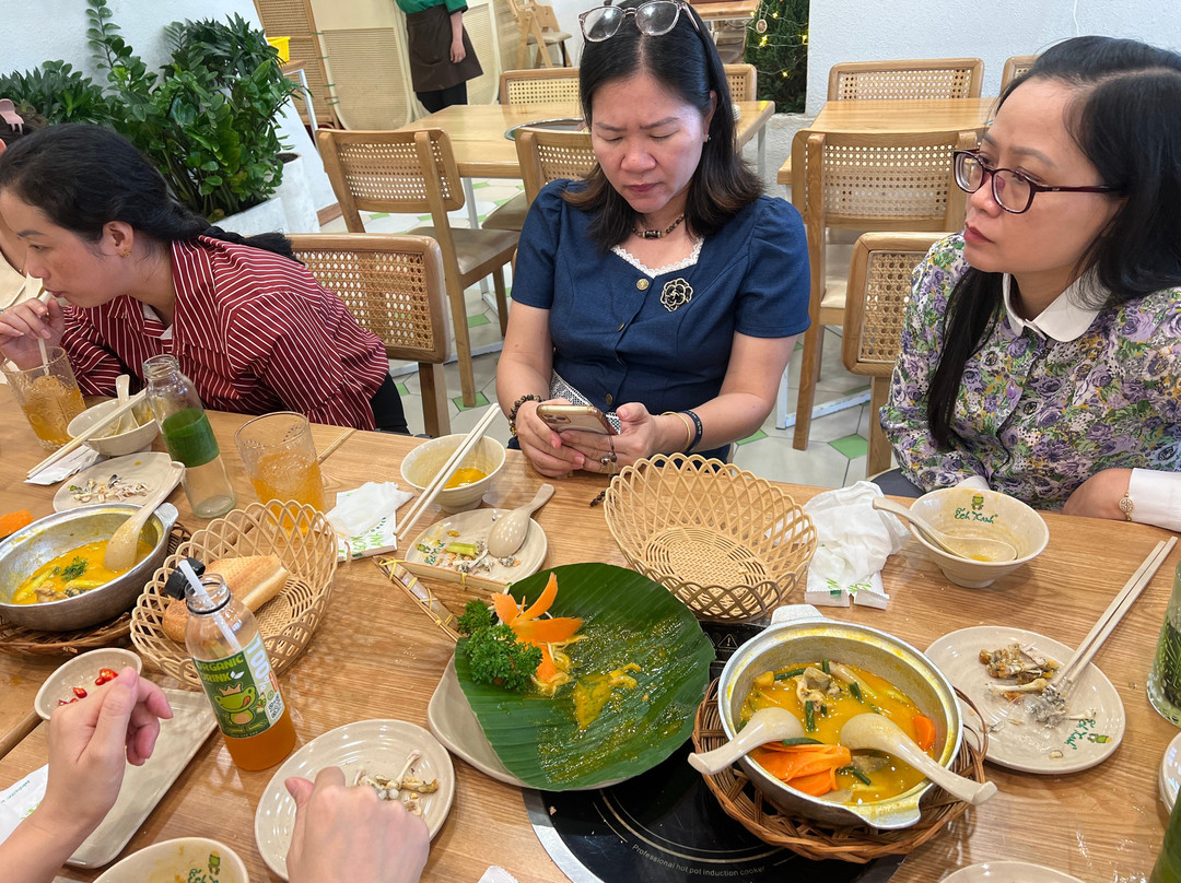 Ech Xanh Restaurant - Ho Xuan Huong