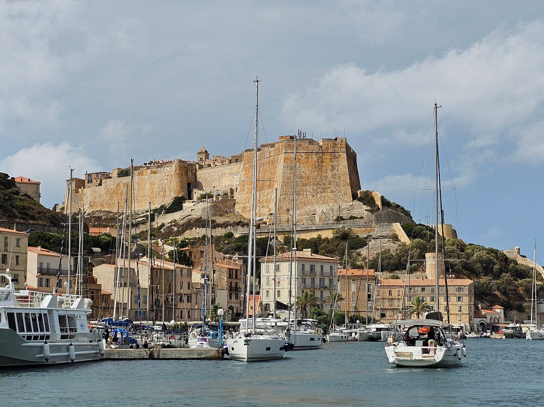 Port de Plaisance de Bonifacio-博尼法乔必去景点